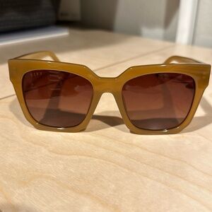 Ariana 54mm Brown Gradient Polarized Square Sunglasses